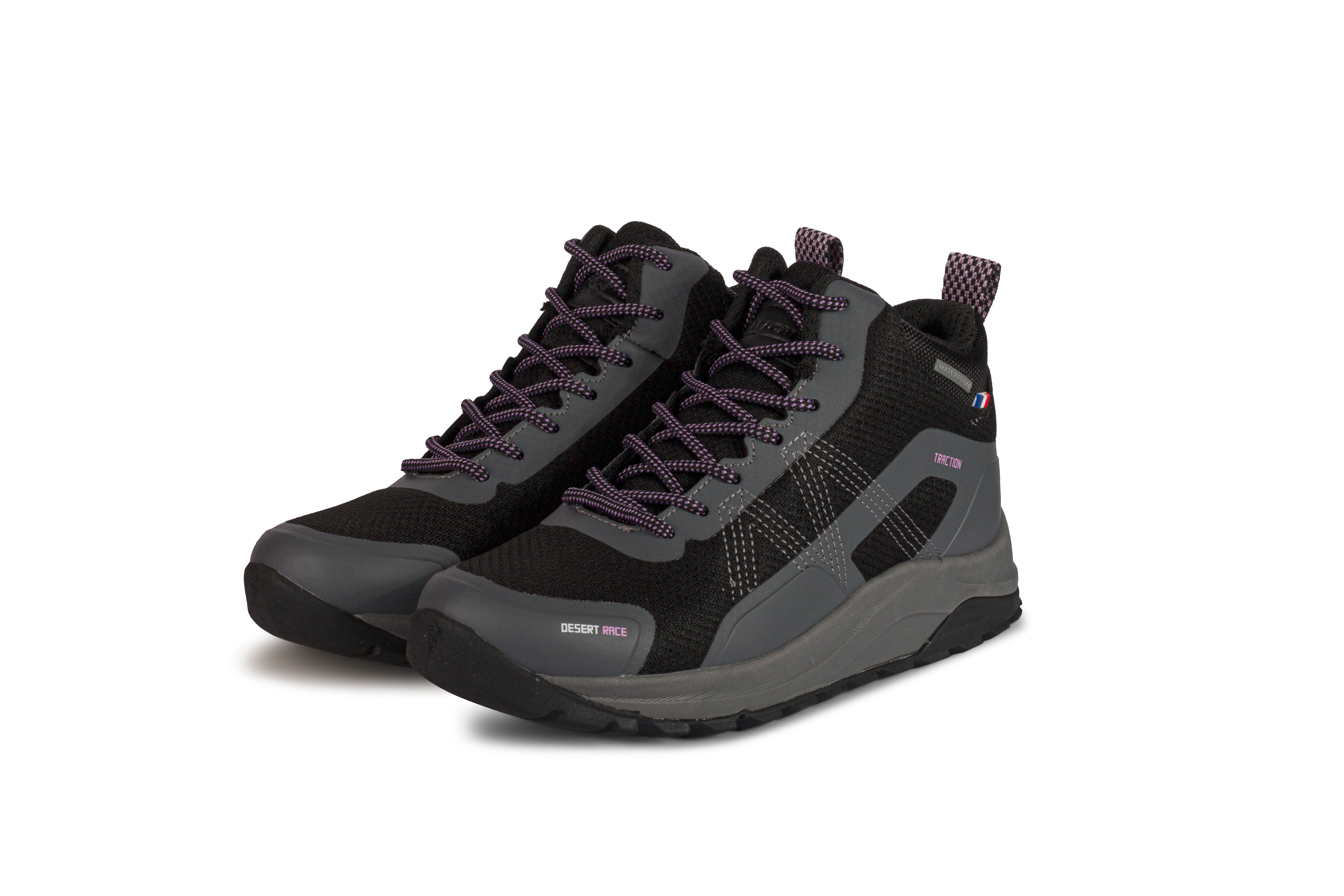 BOTÍN OUTDOOR WATERPROOF MUJER NEGRO GRIS OSCURO FUCSIA FOOTWEAR DR09