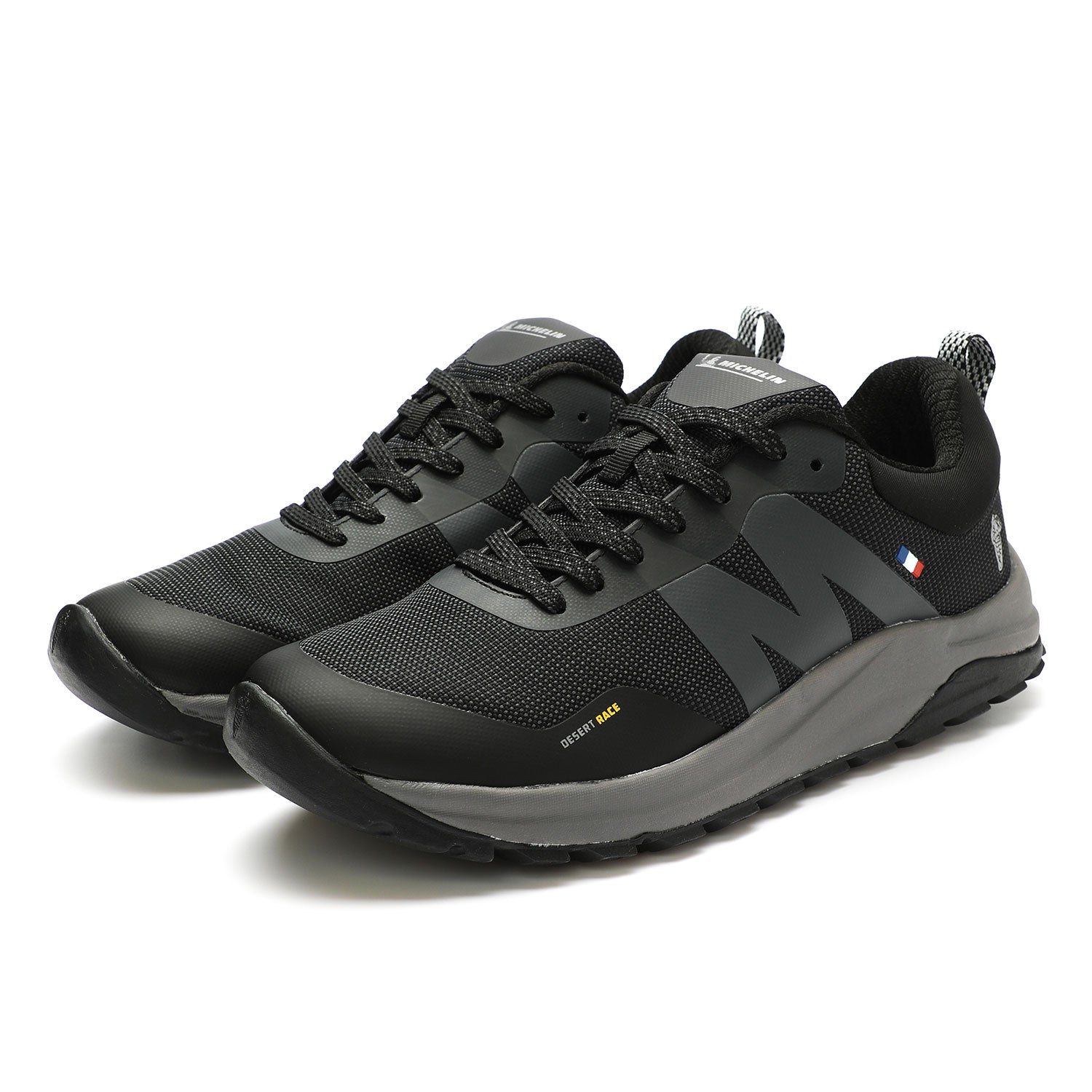 ZAPATILLA TRAIL RUNNING NEGRO GRIS DR40